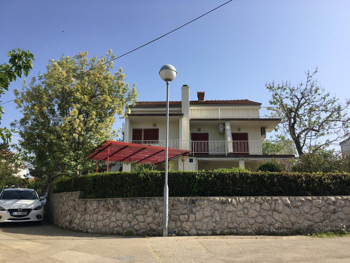 Villa Sarah Klimno Buitenkant foto