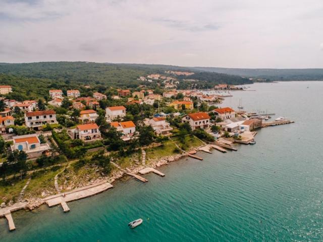 Villa Sarah Klimno Buitenkant foto
