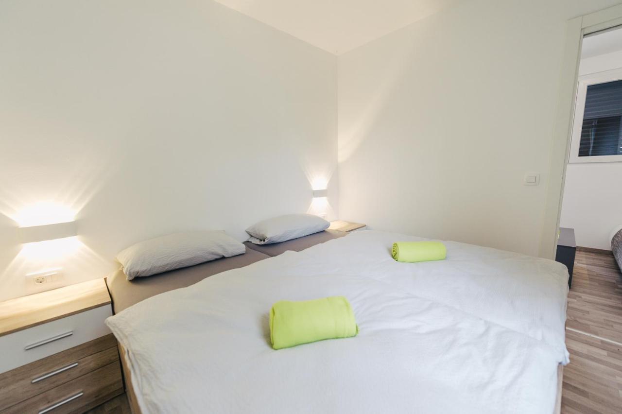 Villa Sarah Klimno Buitenkant foto